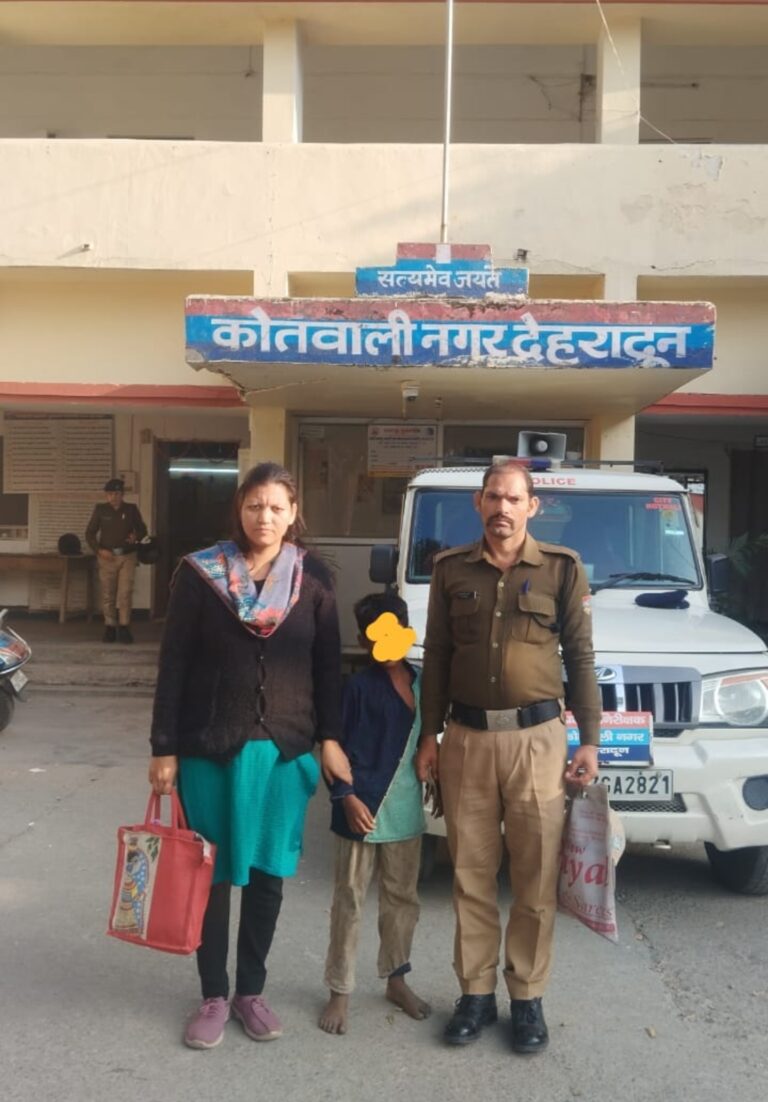  भिक्षा नहीं, शिक्षा हैं जरूरी:डीएम।