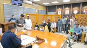 देहरादून जिलाधिकारी जनता दर्शन; 100 से अधिक मसले; अन्य जिले से भी प्राप्त हुई फरियाद